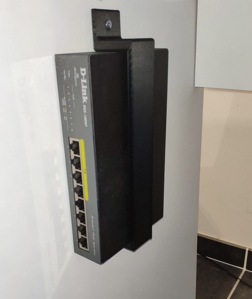 Support switch d‑link dgs‑1008p by Jéjé Download free STL model
