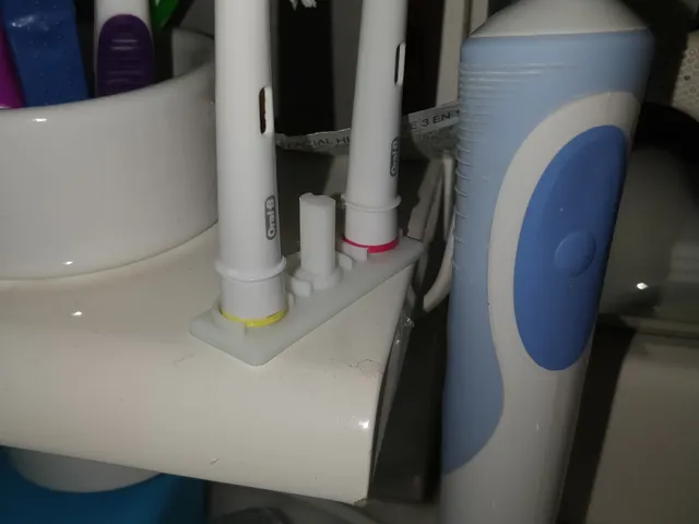 OralB electric toothbrush heads holder