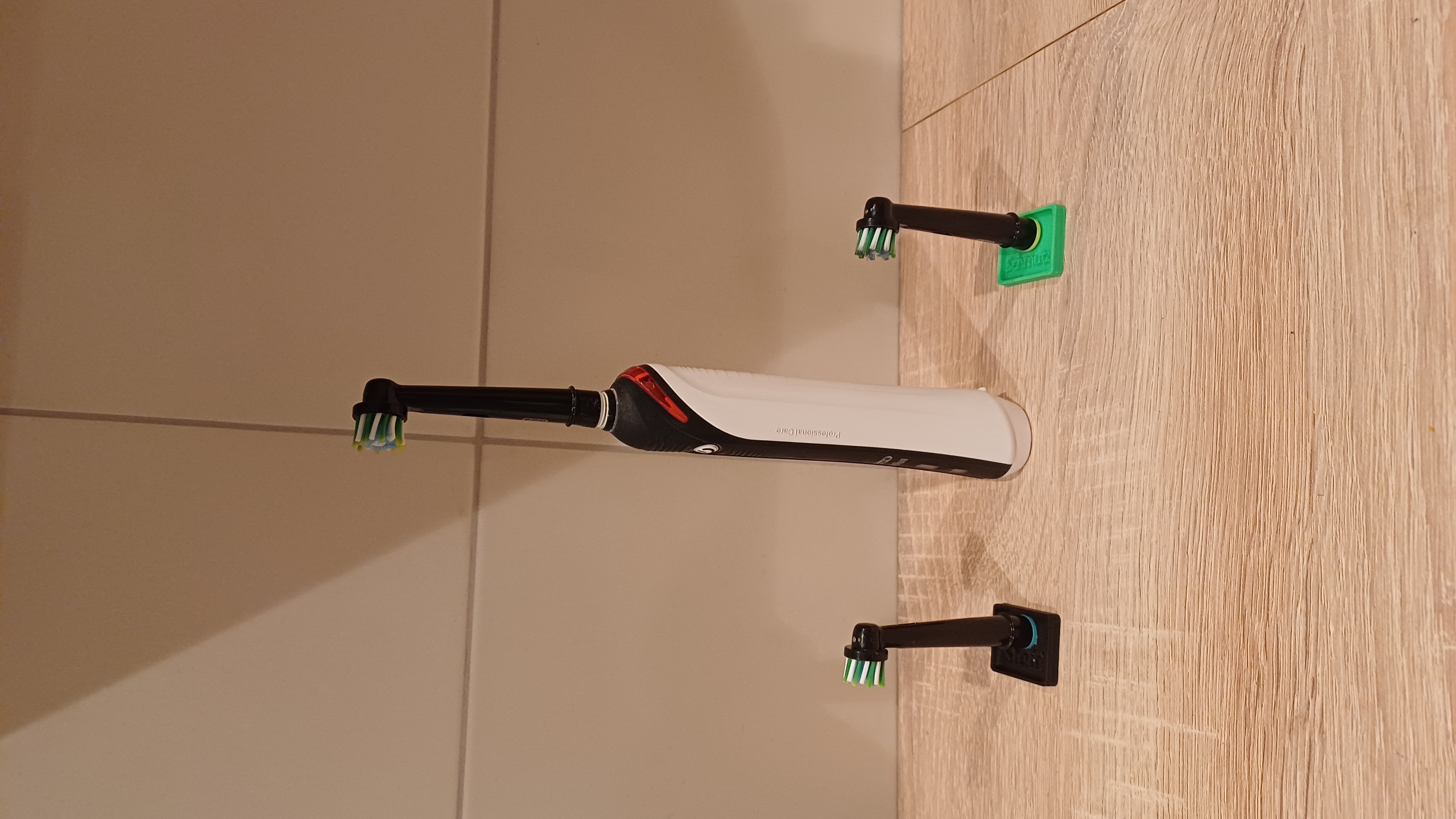 Oral B toothbrush stand, Ständer für Bürstenkopf