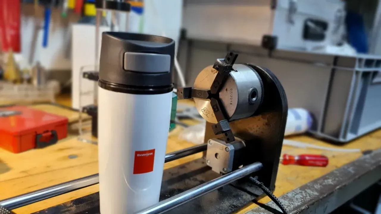 3D file Rotary Axis for Laser Engraver + accessories 🧞‍♂️・3D