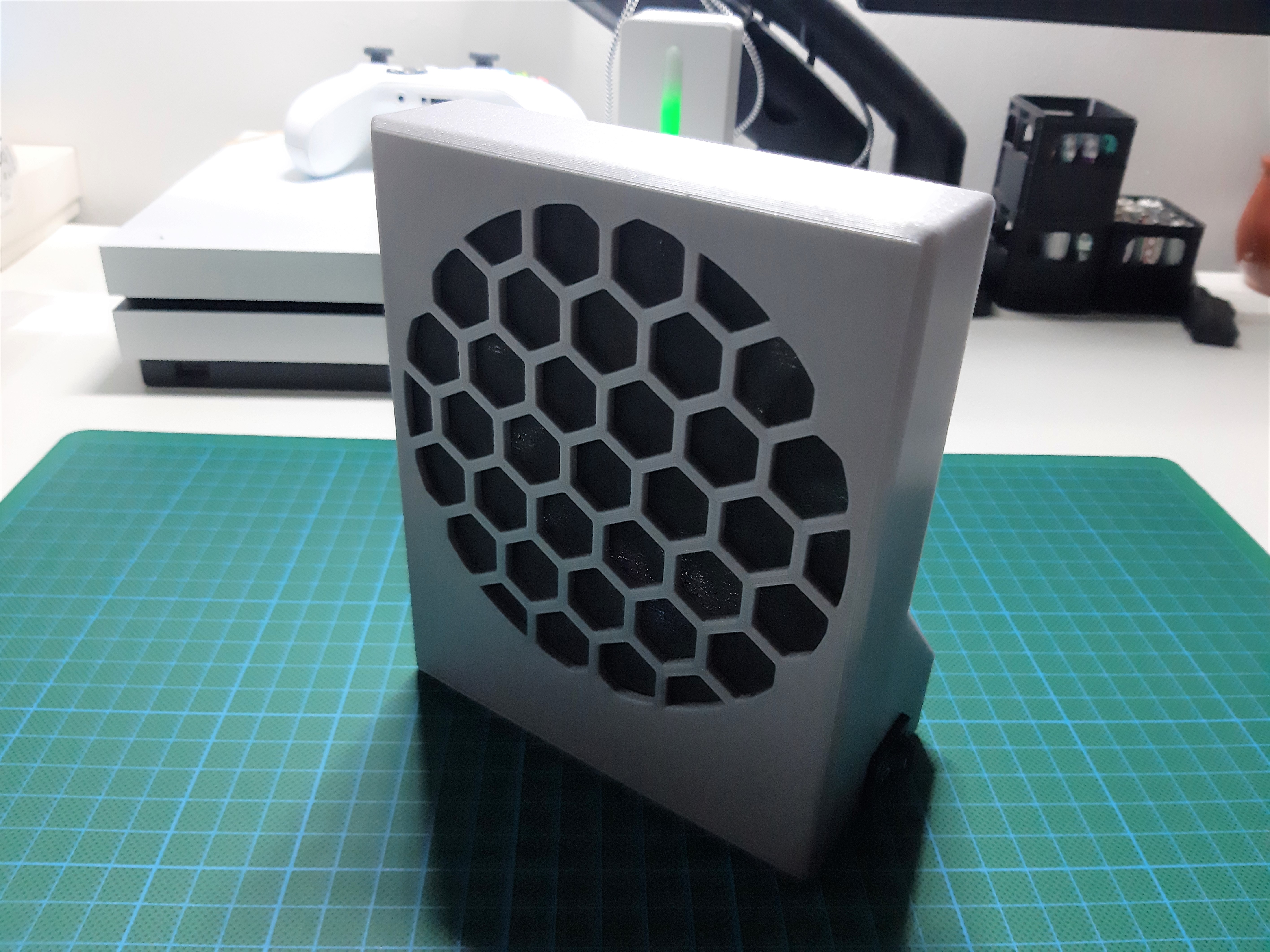 Simple fume extractor