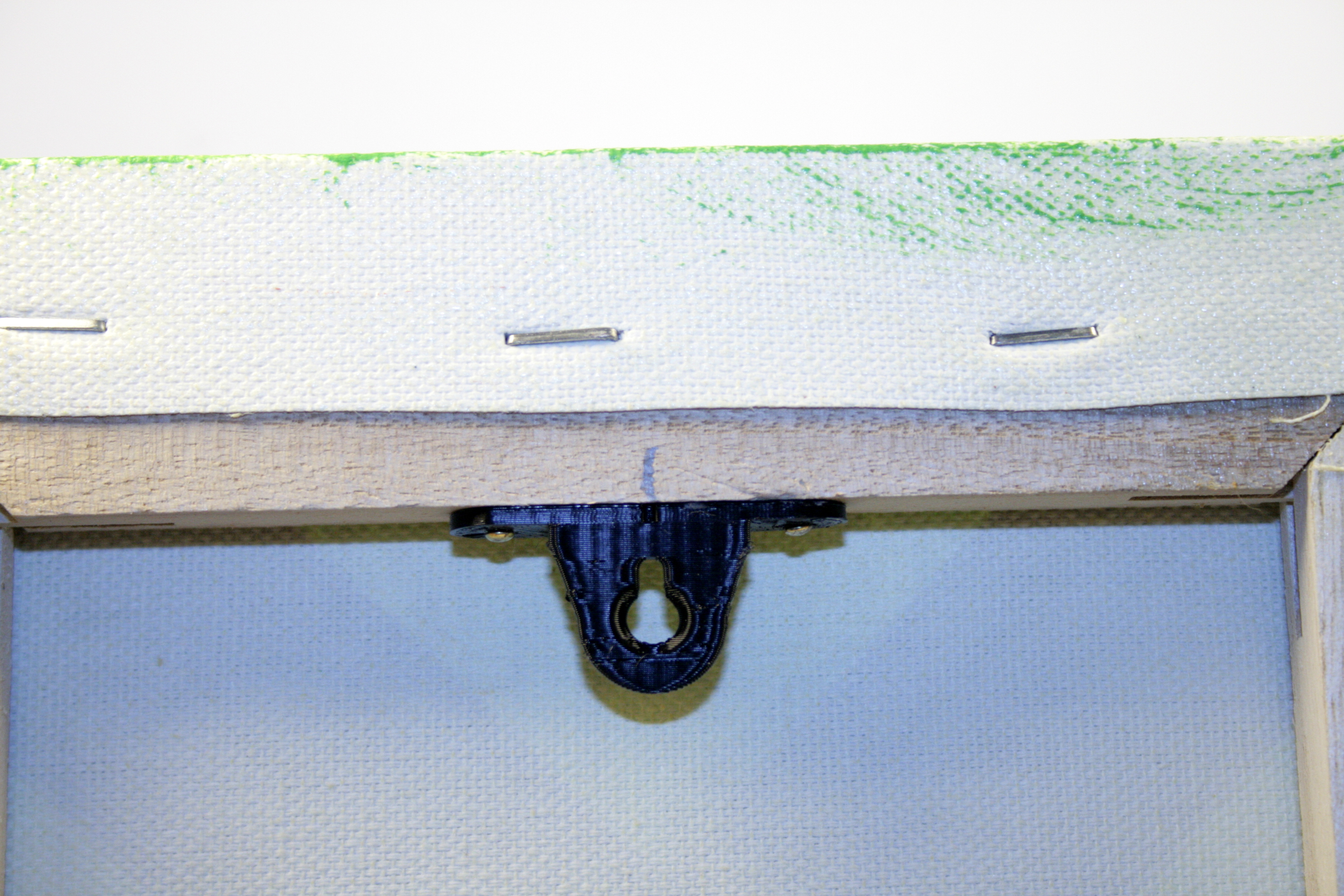 Picture wall hanger for different application methods