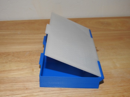Miniatura 4 do modelo 3D Basic Box with Snap Lid