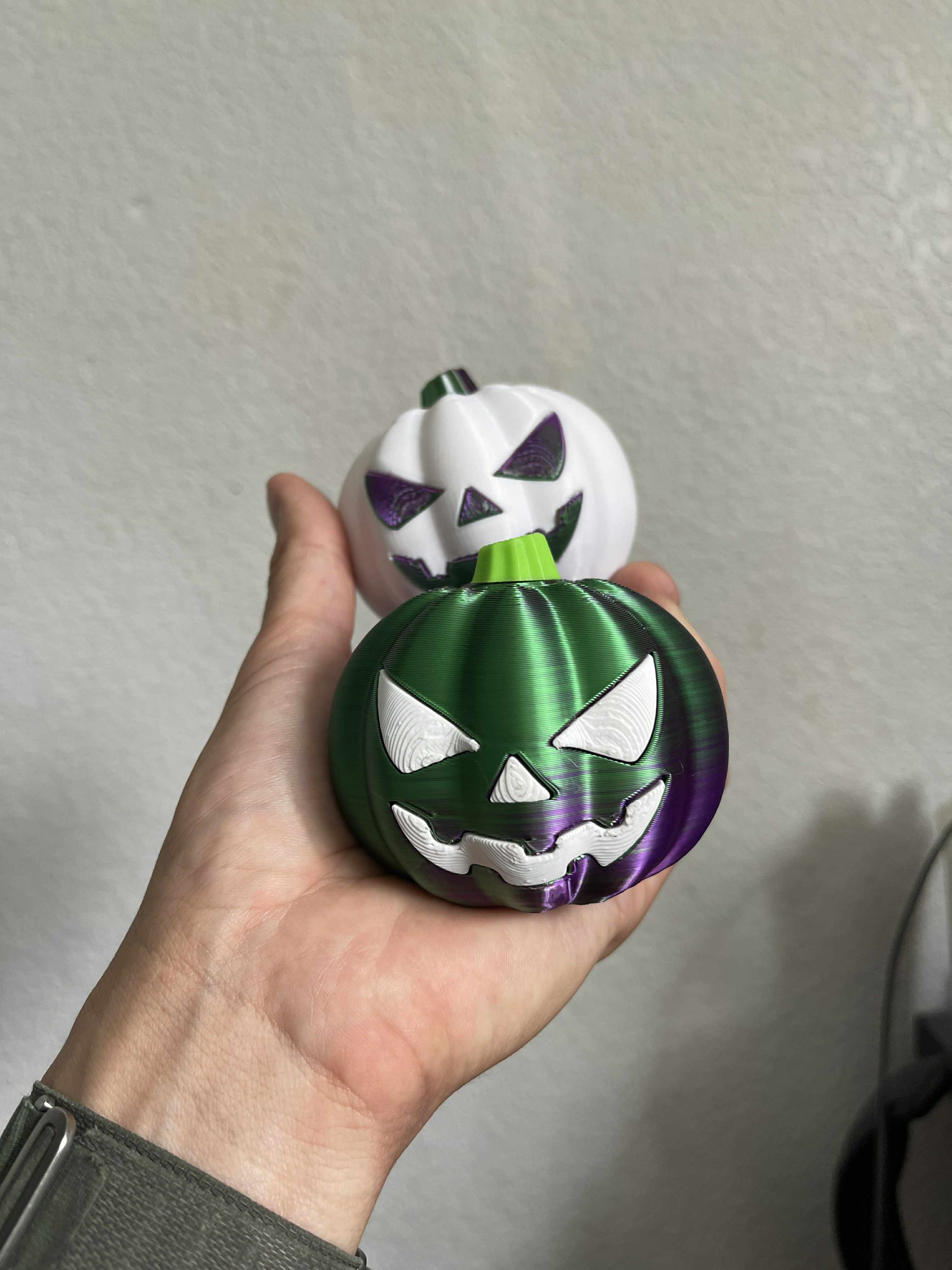 Jack-o'-lantern Pumpkin (For Non-Multicolor Printers)