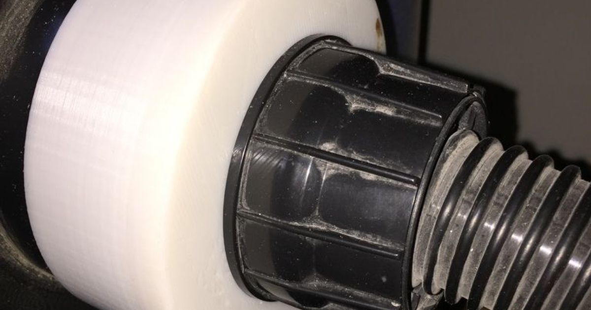 Numatic Henry 100mm to 32mm Vacuum Hose Connector (3D printed) by ChrisHerman Download free