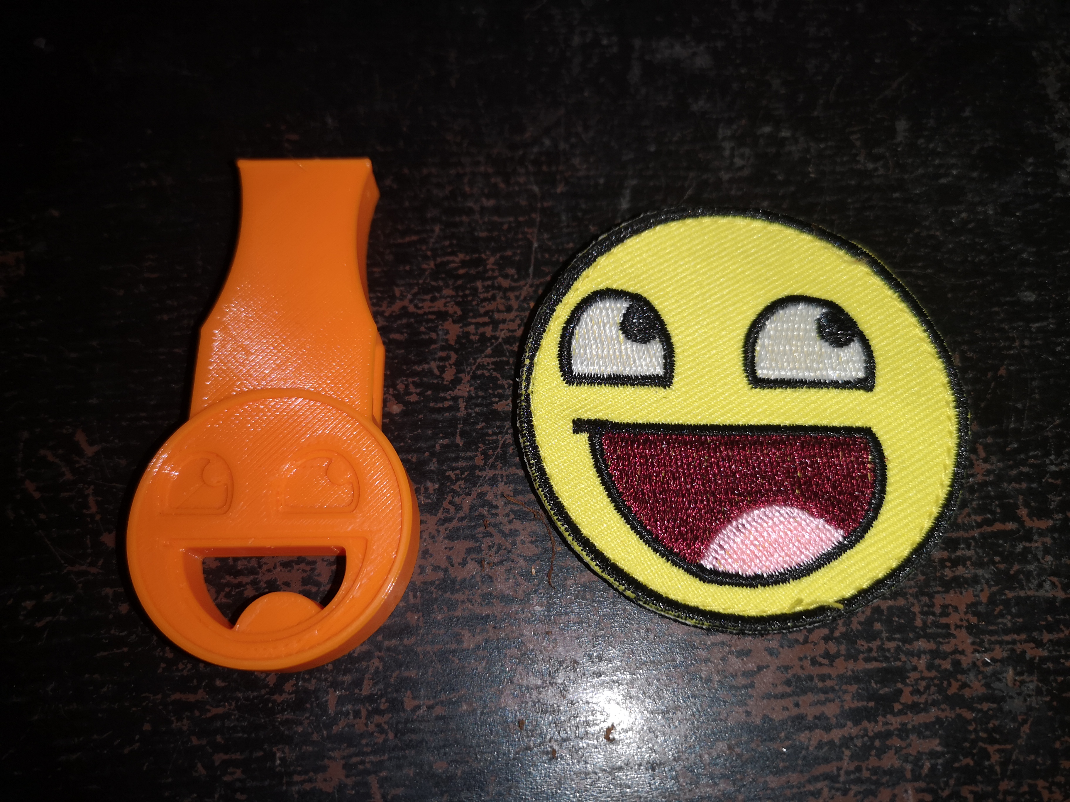 "Awesome face" whistle