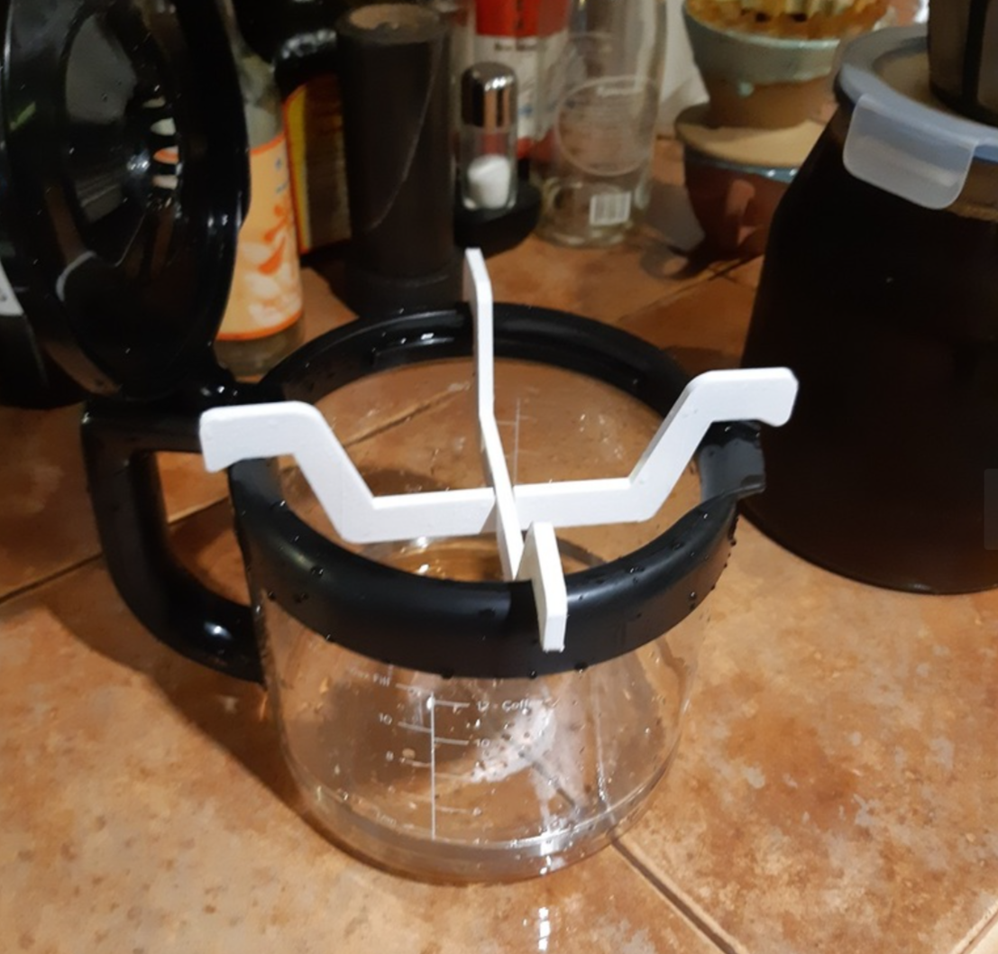 Miniatura 2 do modelo 3D Cold Brew Coffee Filter Rack