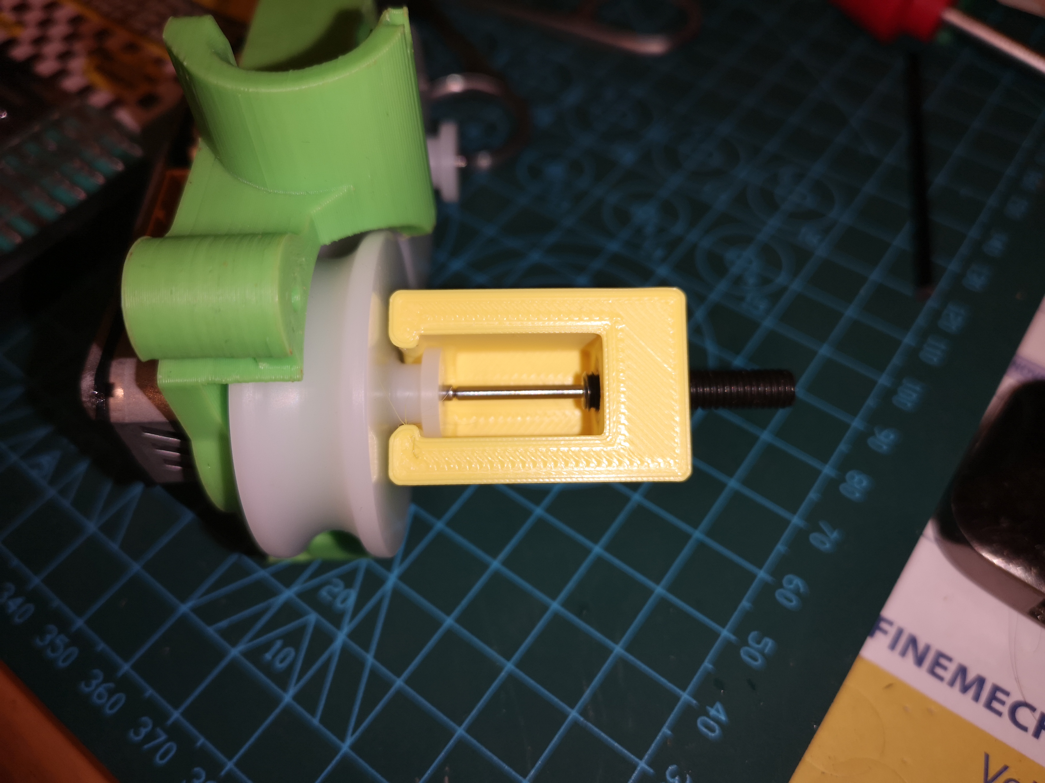 Nerf flywheel puller for Kuryaka flywheels (Daybreak, Kepler, Pulsar)