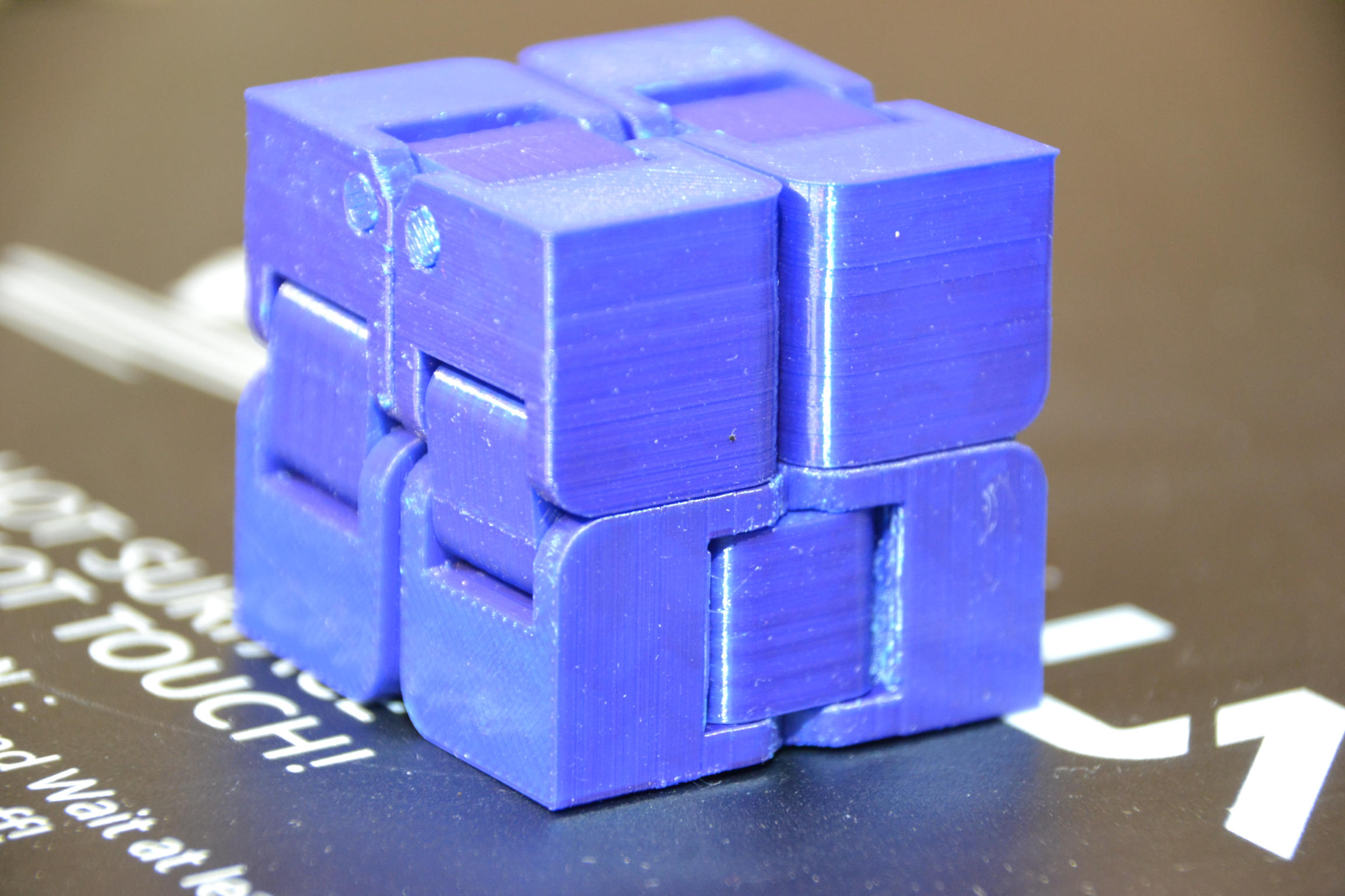 Parametric Infinity Cube Generator with Built-In Supports von ...