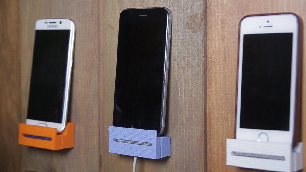 Universal Phone Wall Dock