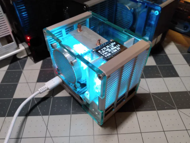 vABFsi3 Sixth Generation Mini Desktop Case for Raspberry Pi 4 and Ice Tower Cooler.
