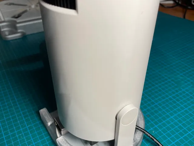 Magcubic HY300 Pro (2025 model) ceiling mount
