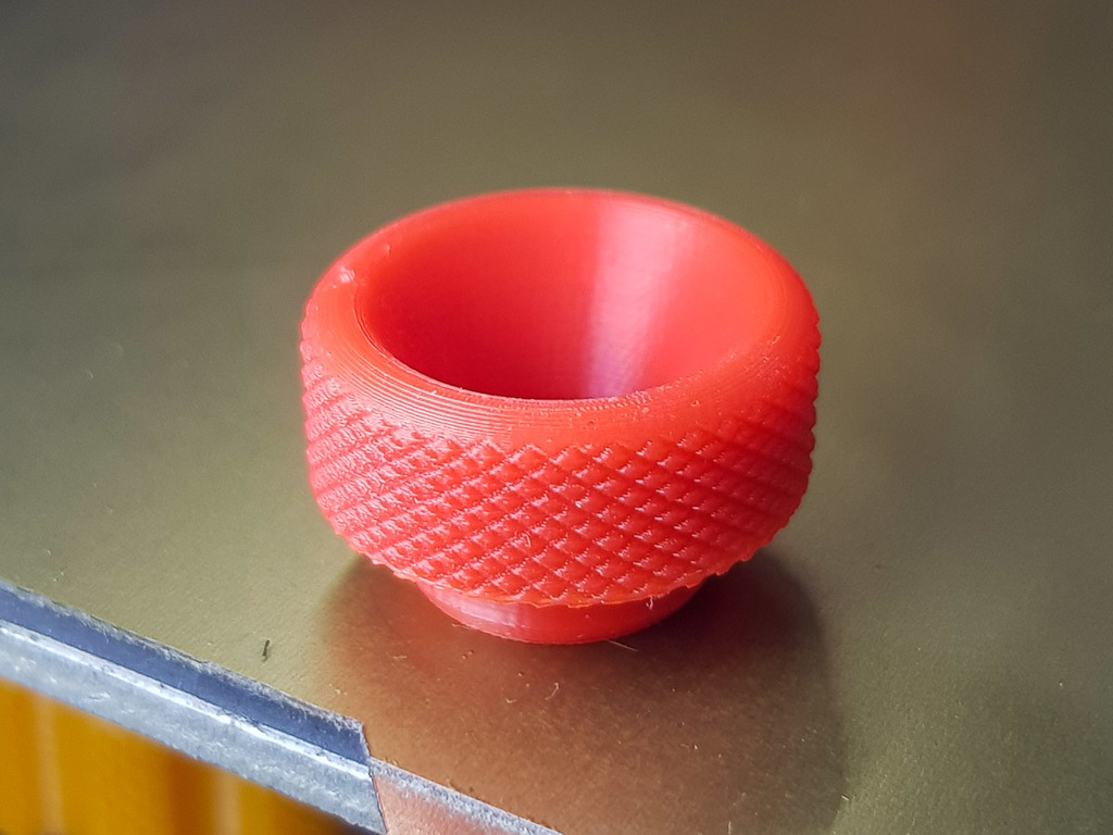 Miniatura 6 do modelo 3D 810 Knurled Driptip