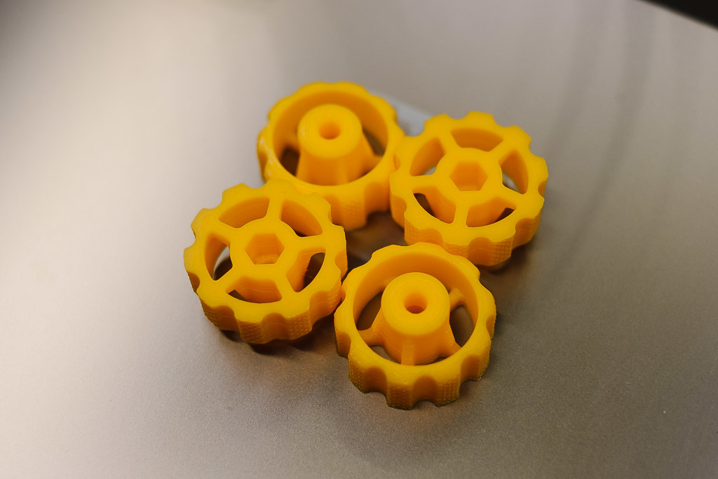 M4 Knurled Bed Leveling Knob for Ender 3 (Parametric Fusion 360) by