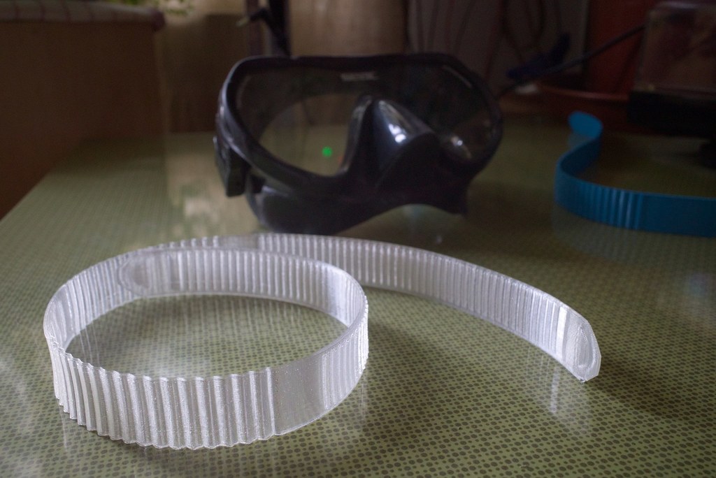 scuba mask strap + clip by unwohlpol Download free STL model
