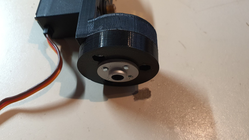 Mantis Gripper Direct Servo Adapter by schmiddey Download free STL