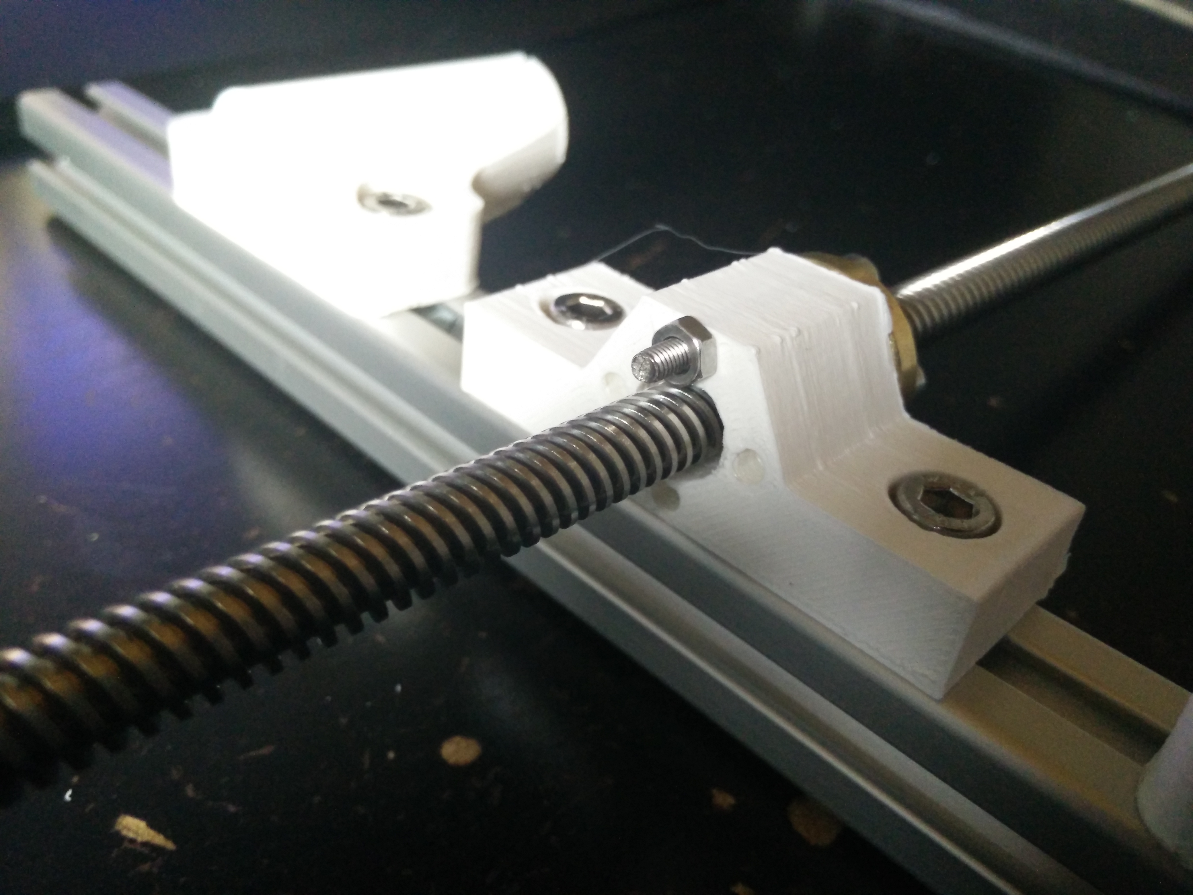 Redesigned parts for Vulcanus V1 - Leadscrew and Belt Tensioner