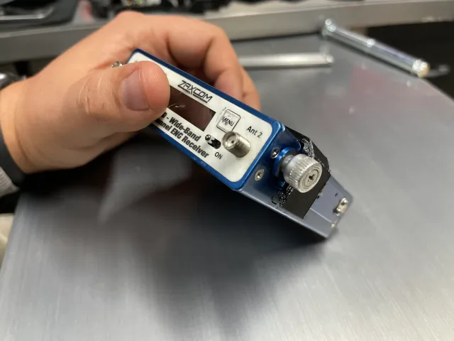 Zaxcom RX200 Battery door clip