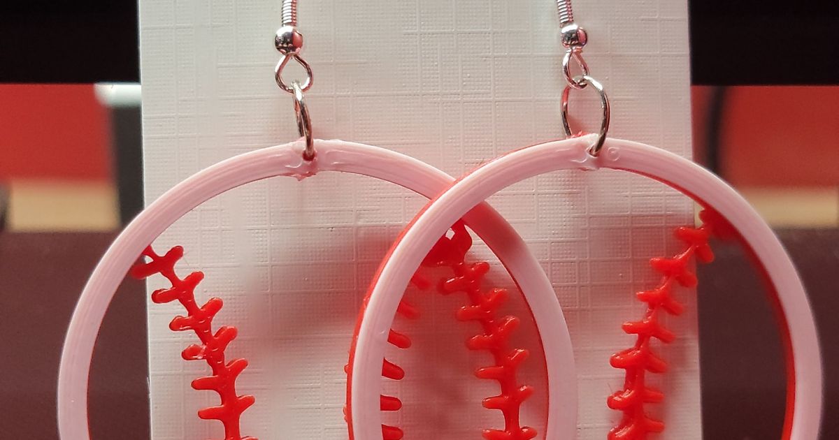 3D Printable Cross-Sectioned Klein Bottle Earring by Bertan Atamer