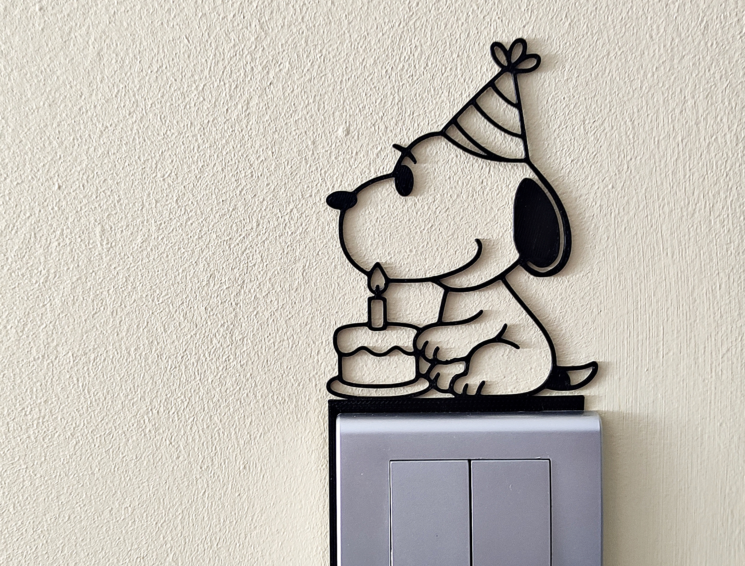 Snoopy Light Switch / Outlet Decoration - Model 68