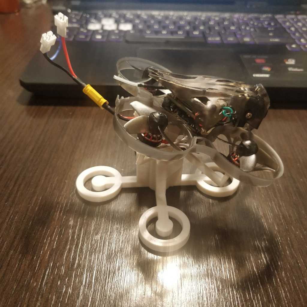 Mobula 7 HD stand