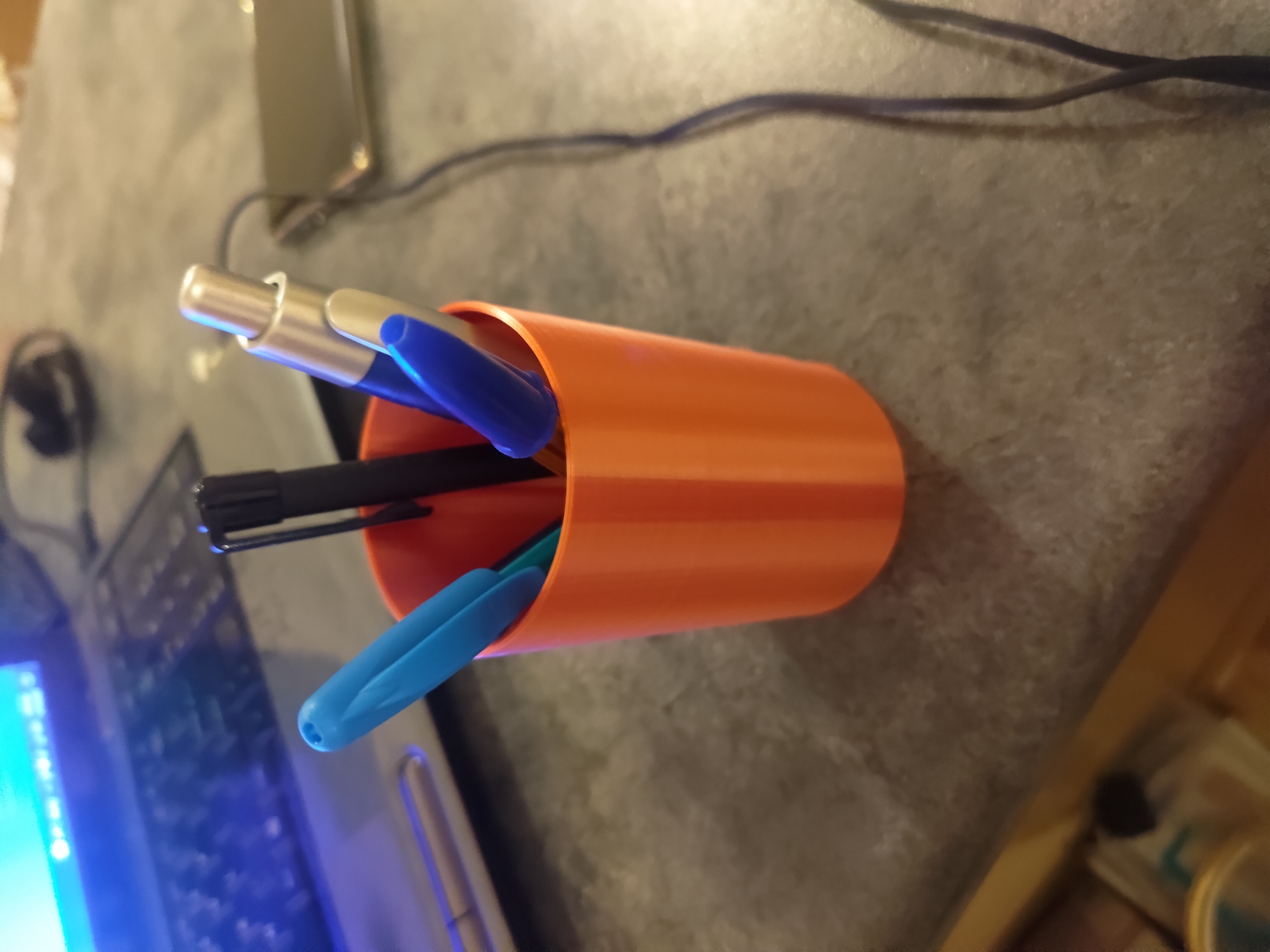 Really Basic Pen Cup