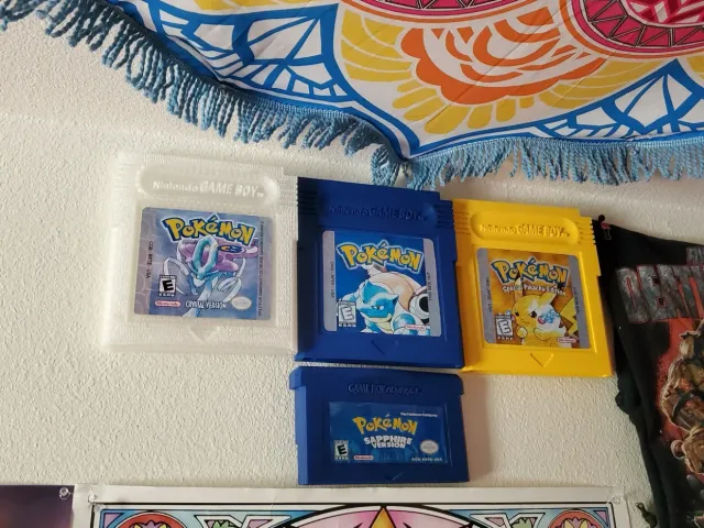 wall hanger game cartridges (with links to labels)
