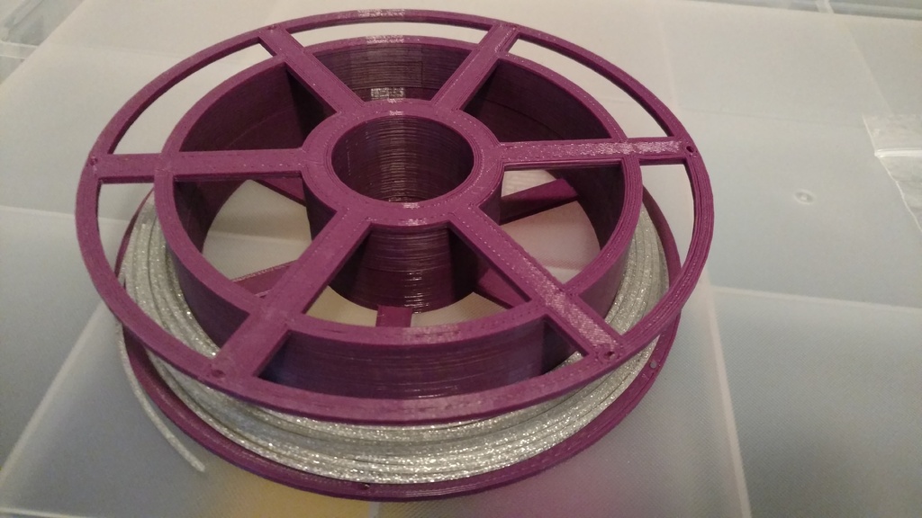 Maker Box Filament Sample Spool
