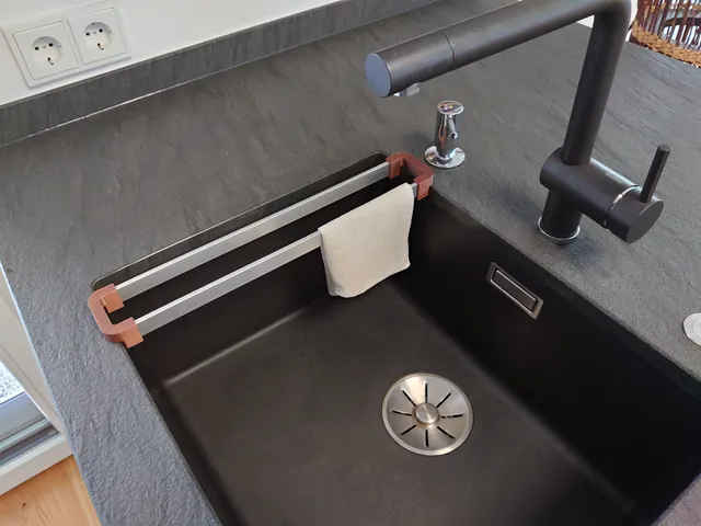 Sink Top Rails