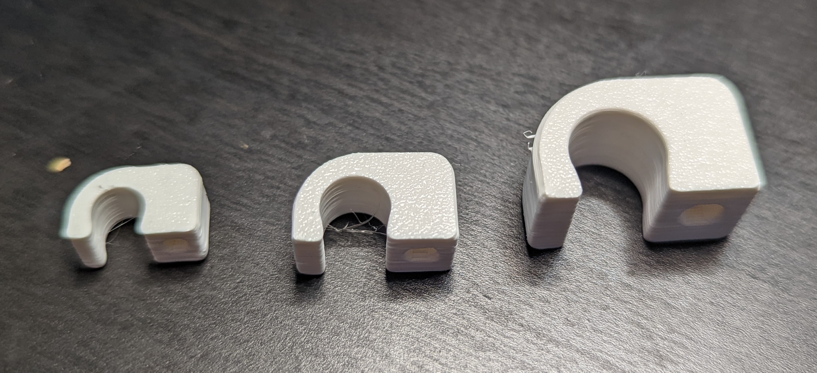 Miniatura 2 do modelo 3D Cable Wall Clip for Nails