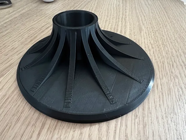 Amazon Basics Monitor Arm Platform