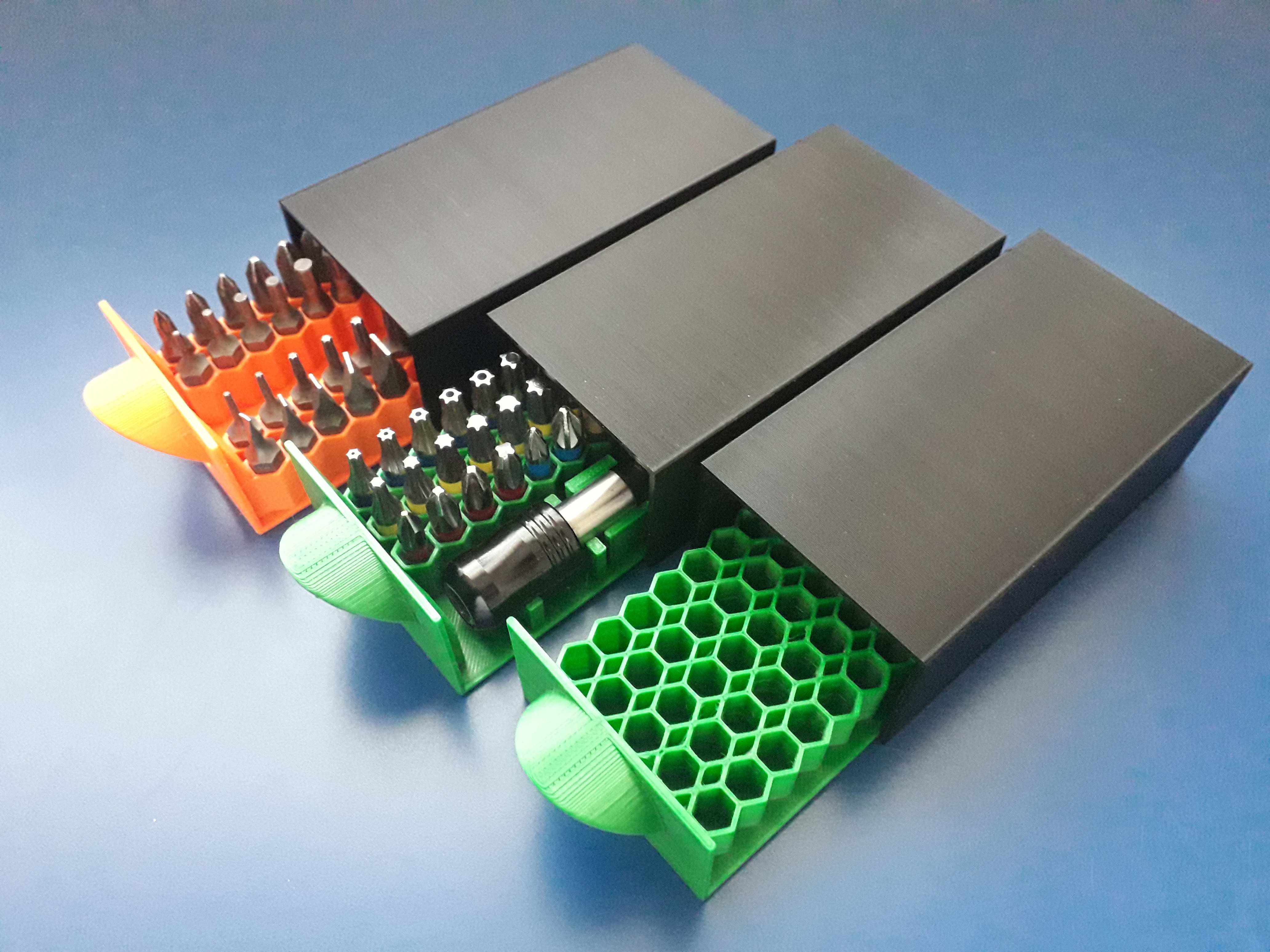 Miniatura 2 do modelo 3D Hex bit storage box