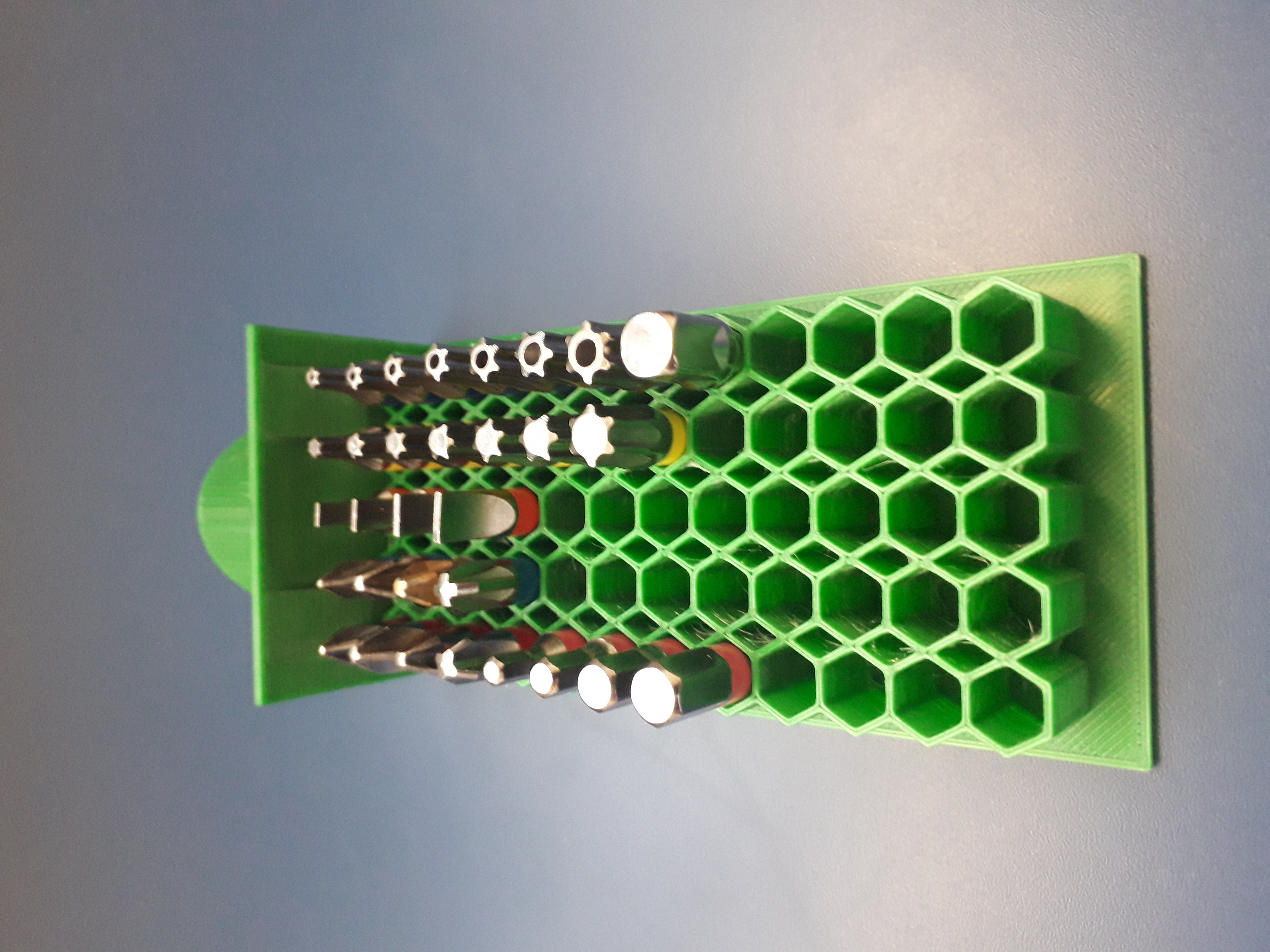 Miniatura 15 do modelo 3D Hex bit storage box