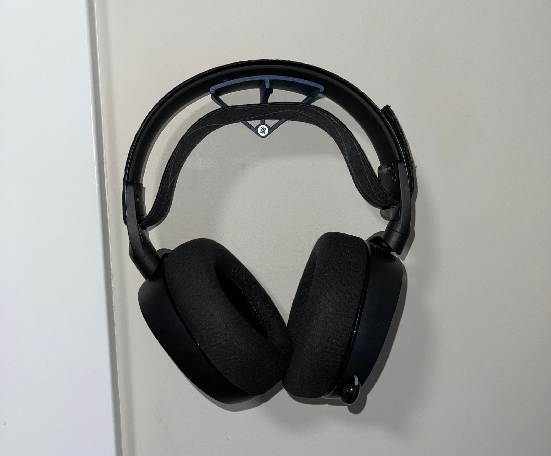 Headphone Mount