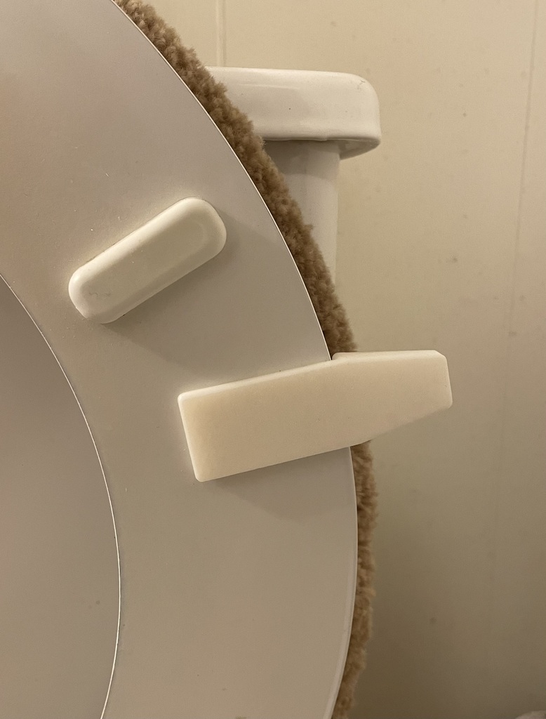 Lav Lifter 1.2 - don't touch the seat!