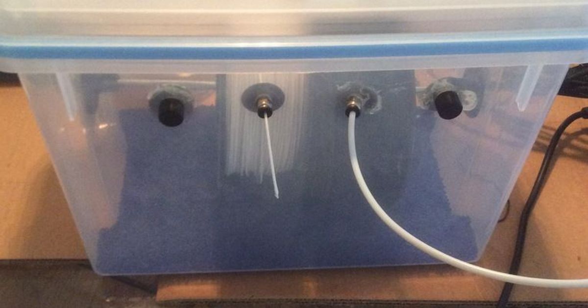 Filament Dry Box by hillct Download free STL model