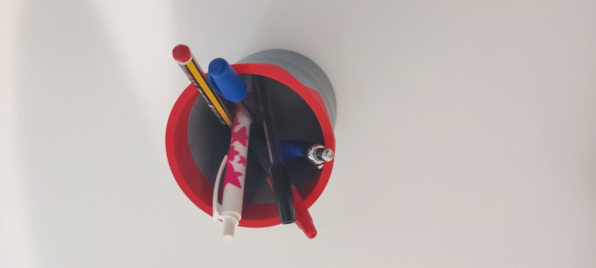 Miniatura 5 do modelo 3D PAINT CAN PENHOLDER