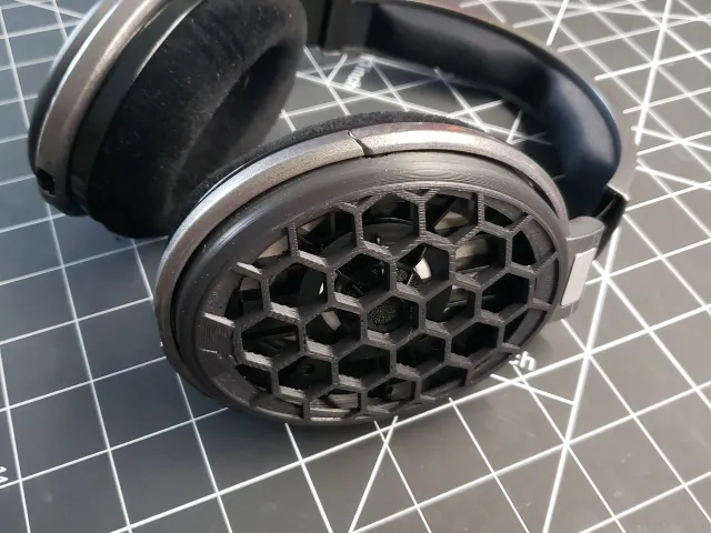 6x0 Hex Grilles