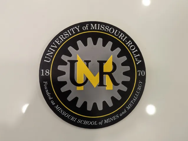 University of Missouri - Rolla (UMR) Logo