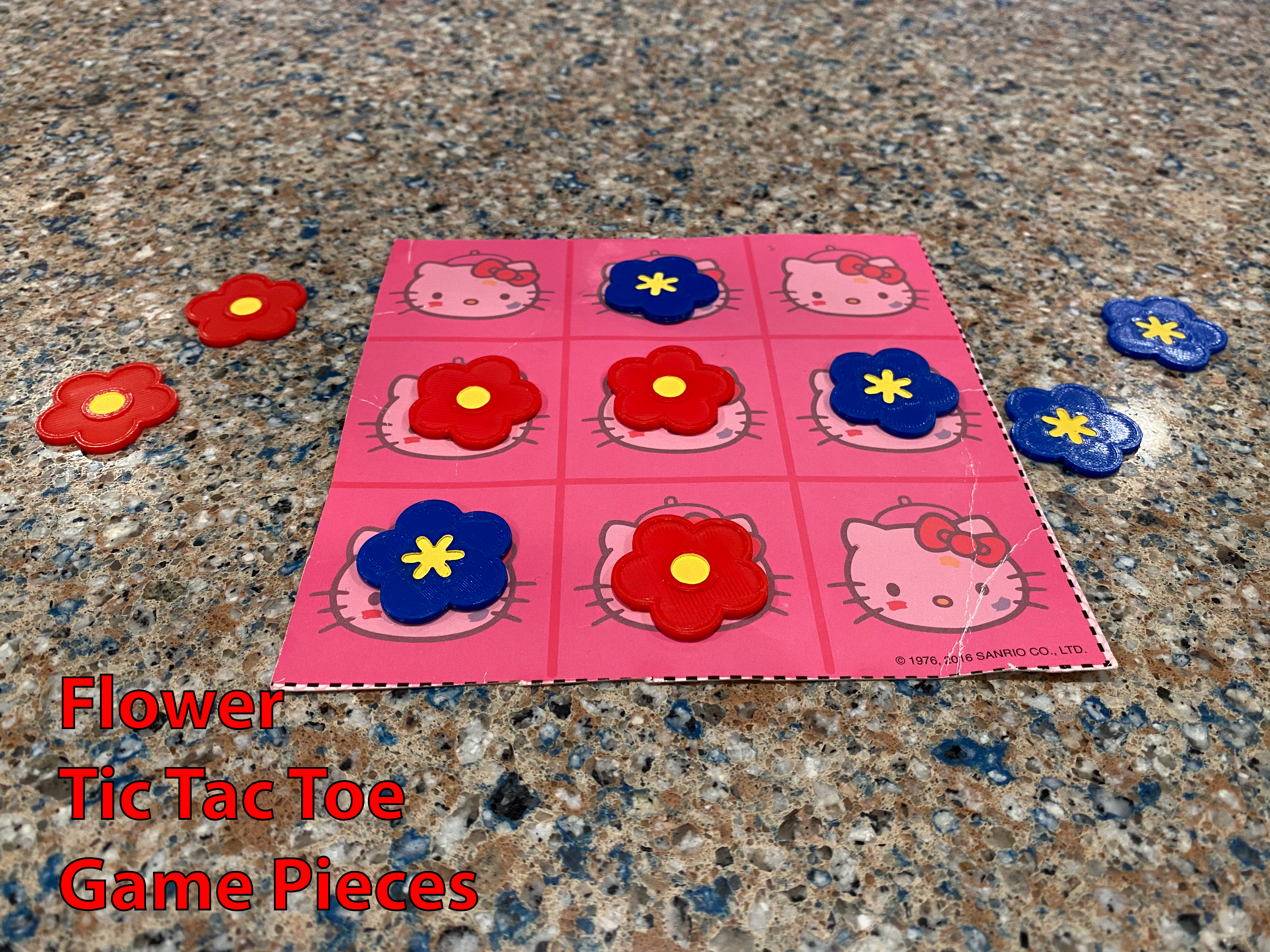 Flower Shaped Tic Tac Toe Pieces