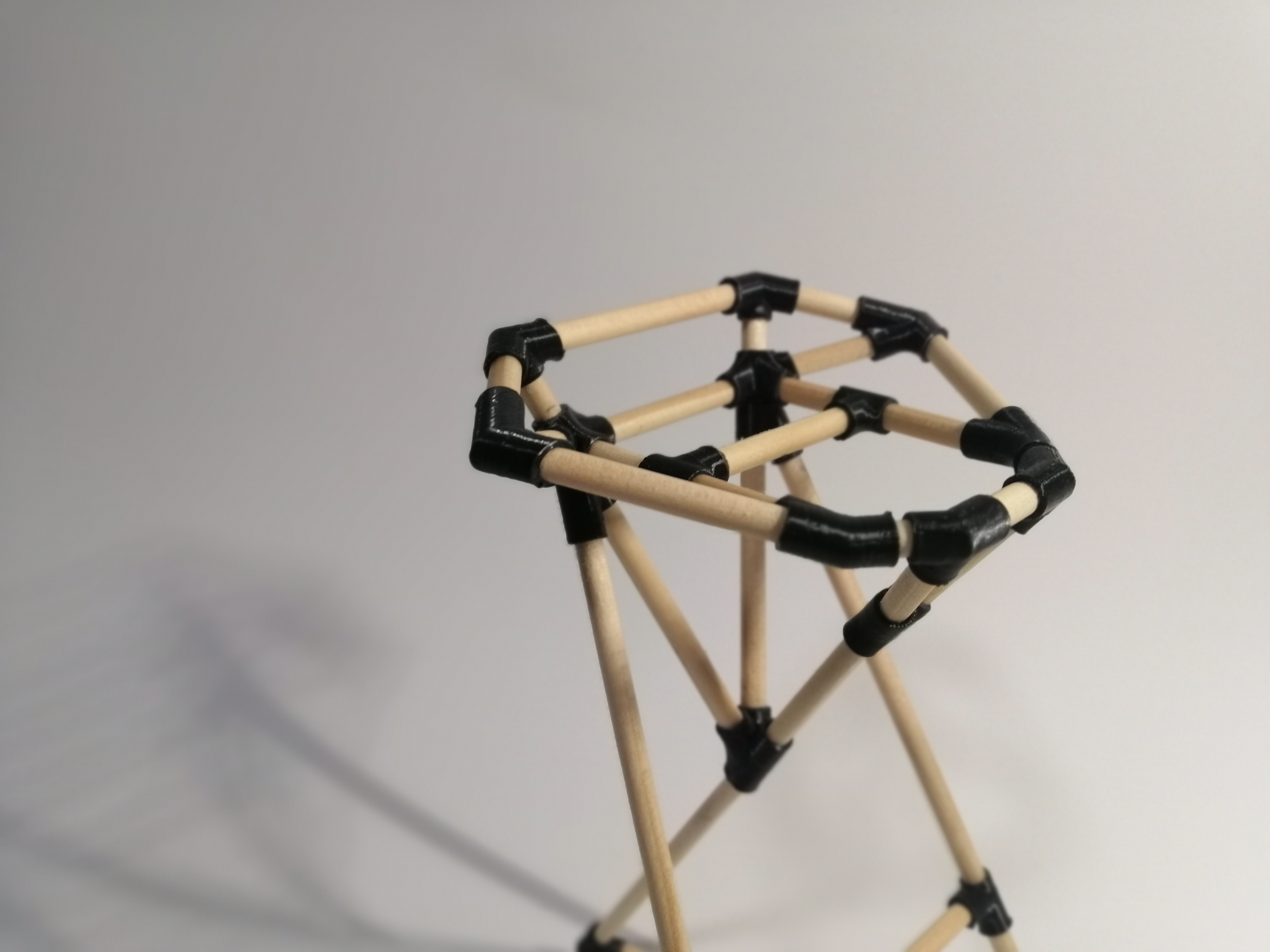 Miniatura 4 do modelo 3D Trigon | Bar Stool