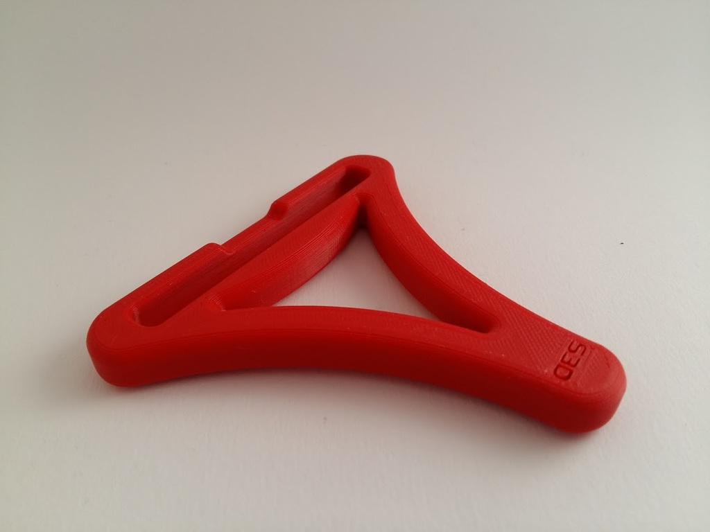 Miniatura 3 do modelo 3D Simple Phone Holder