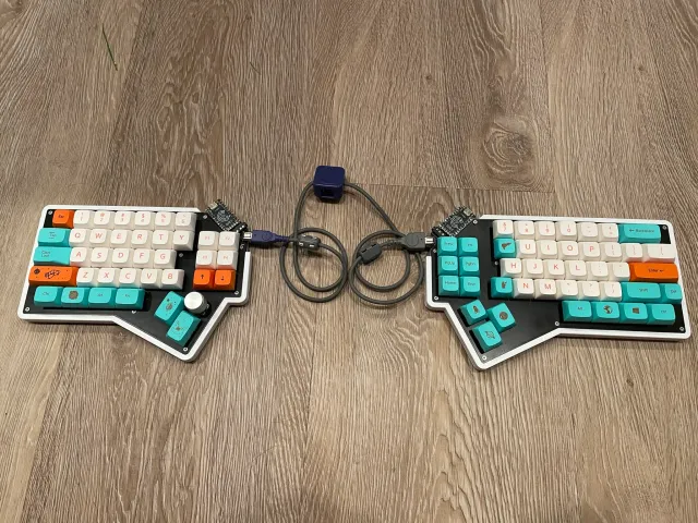 Game Roy Advance Keyboard Case