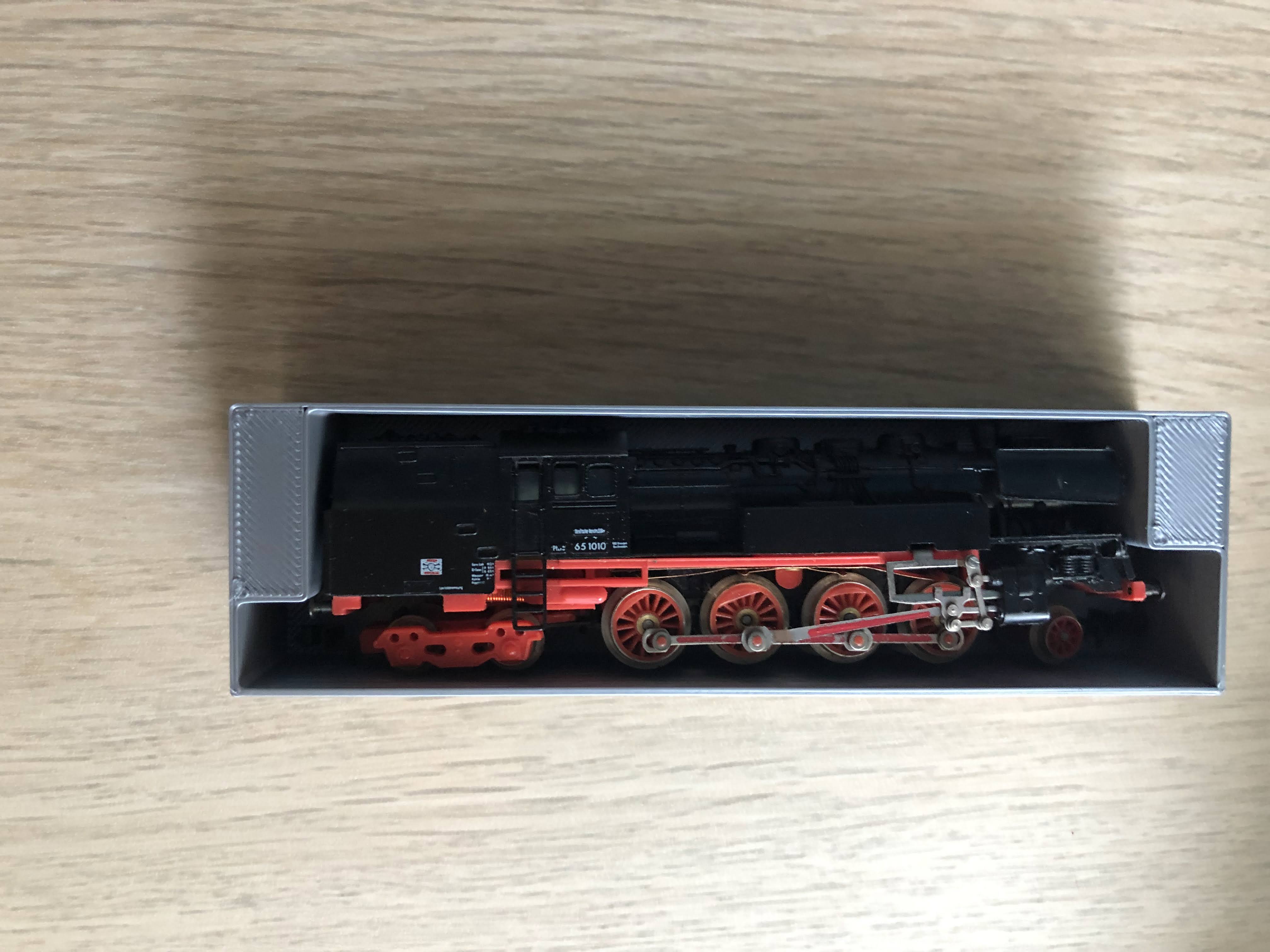 Box for PIKO BR65 scale N