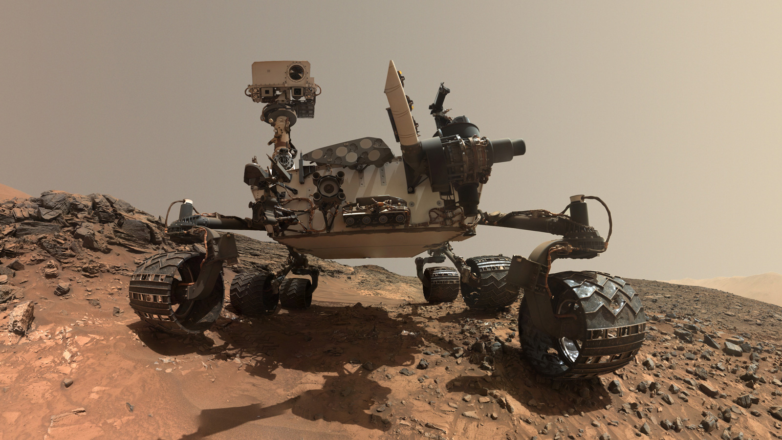 Curiosity rover model