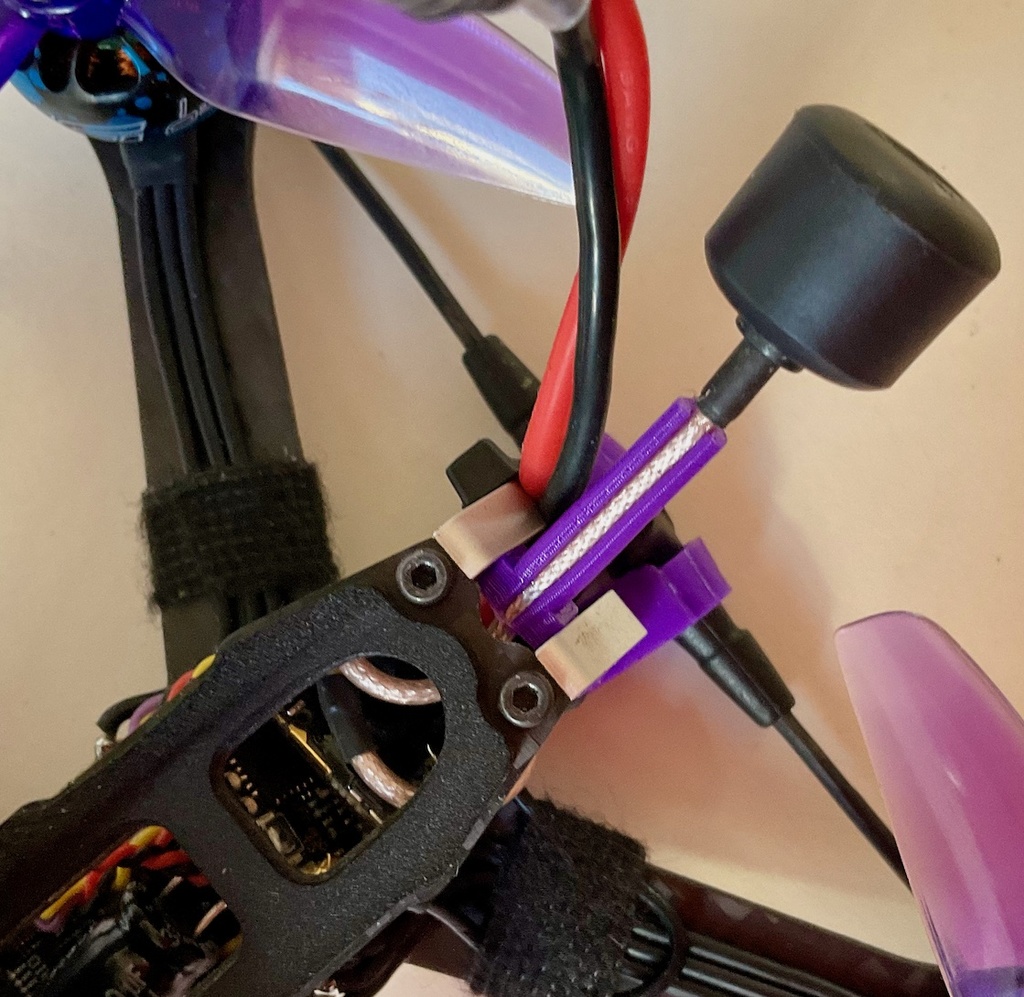Armattan Tadpole FPV Antenna Mount