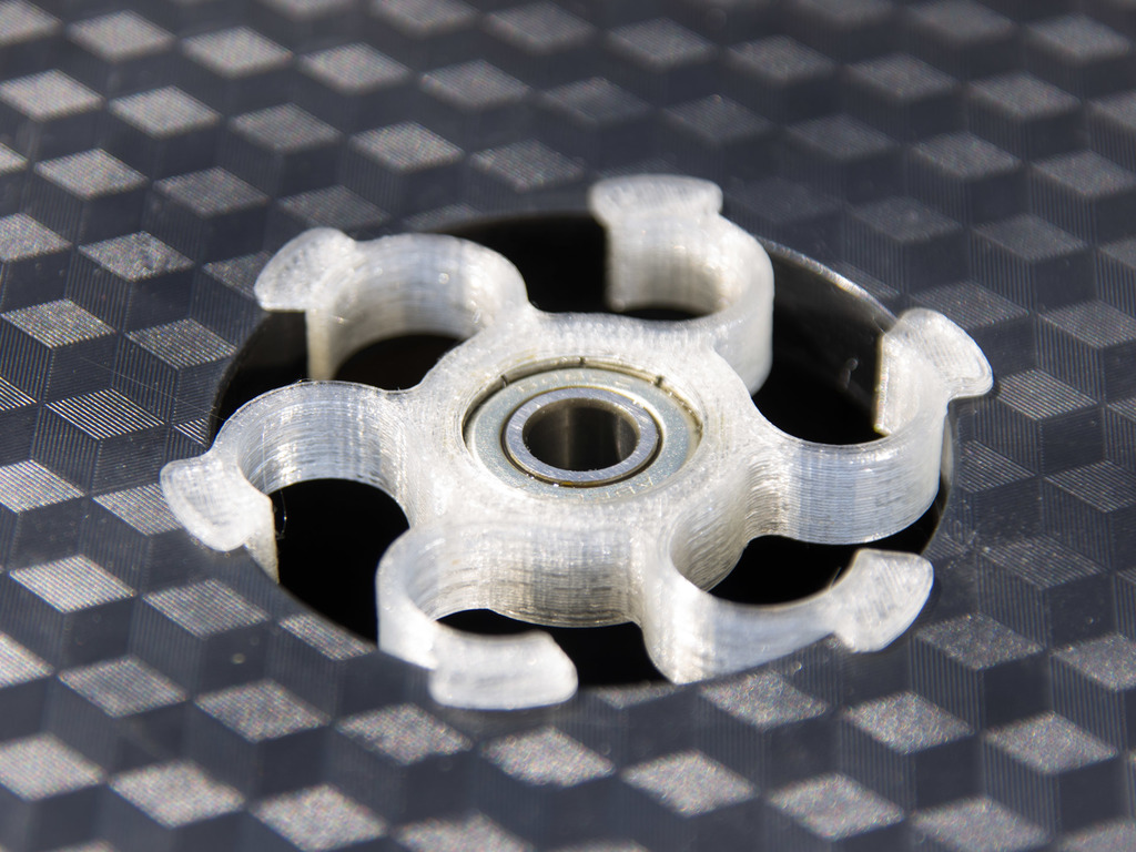 Springy Spool Hub (customizable)