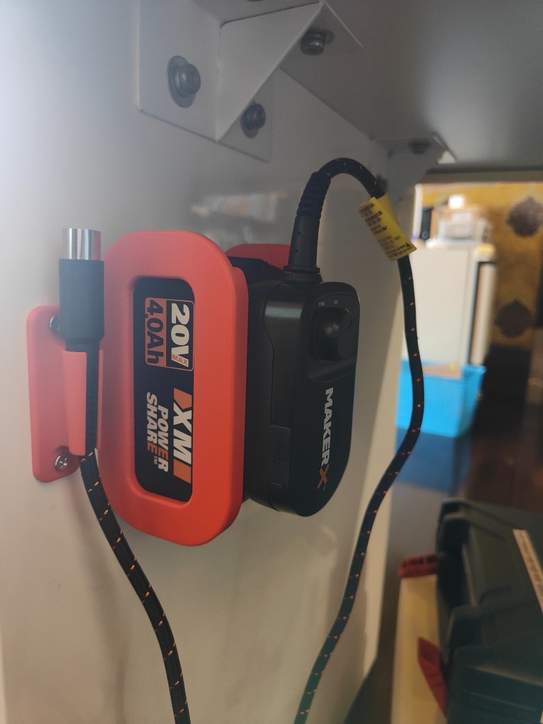 WORX makerx battery holder by linlunson Download free STL model