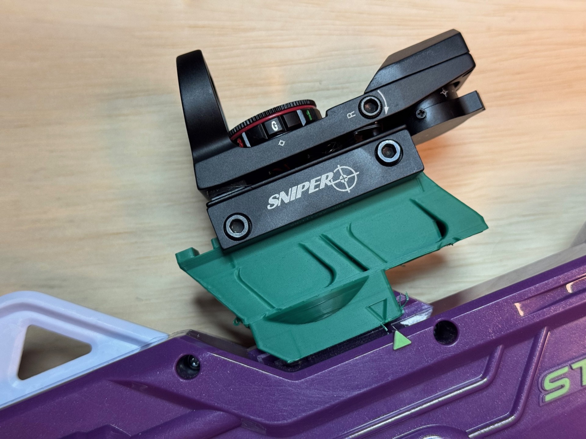 gel blaster SURGE XL picatinny with built in mag