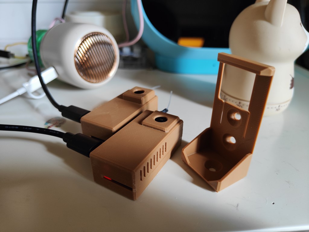 WIFI camera case holder